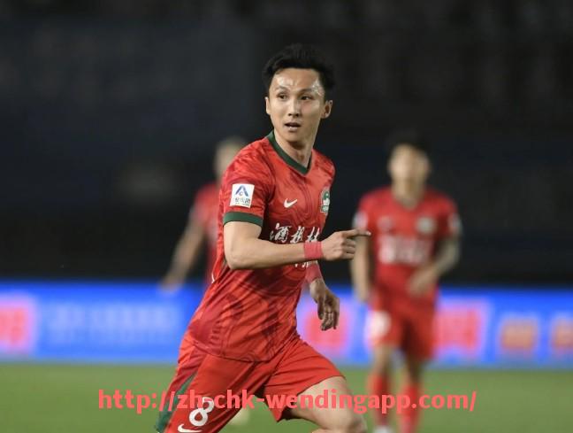 问鼎娱乐官网-英超十大球员身价排行榜及转会前景分析（2025更新）